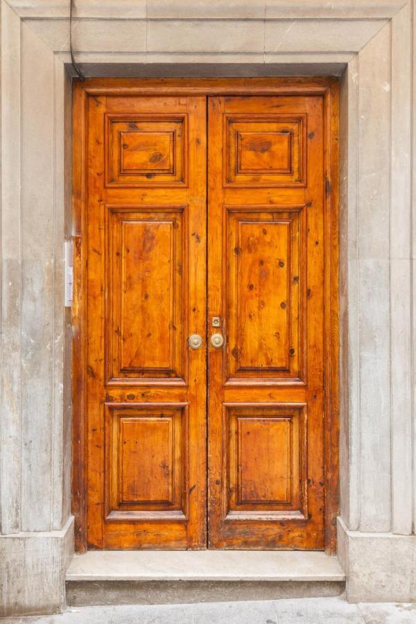 Apartasuite Centro Historico Atico Tranquilo Y Luminoso En El Corazon De Granada Exteriör bild